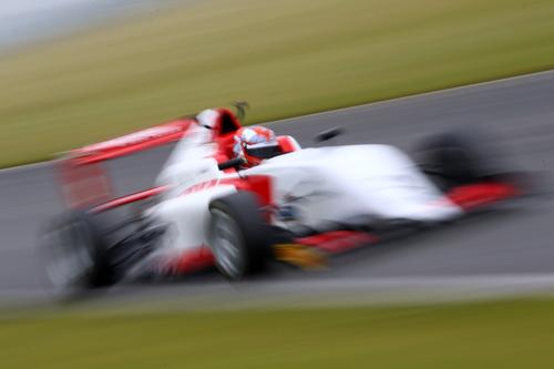 F1 hopefuls set for the Silverstone Grand Prix circuit