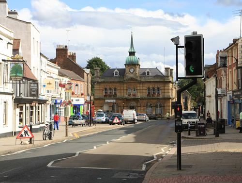 A5 through Towcester to become one way Southbound towards the Town Hall
