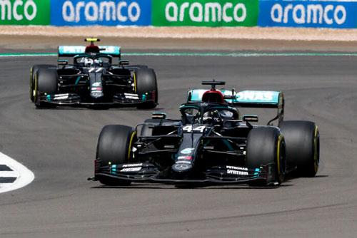Lewis Hamilton wins the 2020 British Grand Prix despite last-lap puncture driving for Brackley based F1 Mercedes AMG Petrononas desipite puncture on last lap! 