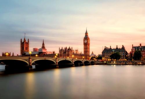 Sure, London is home to a colossal amount of historical buildings – but for gamblers, it’s all about the casinos. Whether you feel at home at the penny slot machines or you’re a high roller looking for some excitement at the poker table, London’s casinos have it all.