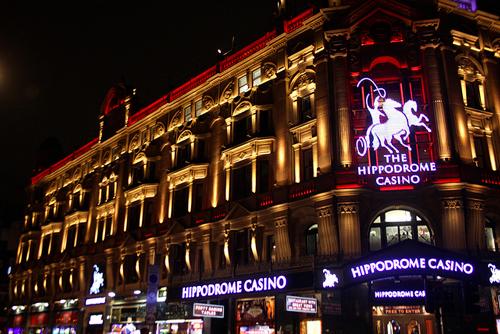  London is a great hub for entertainment and those with a keen eye for gambling will have plenty of opportunities to test their luck and skill in luxurious venues.