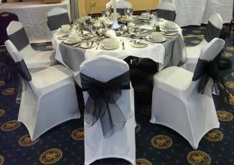 Party Favourz Wedding Table 