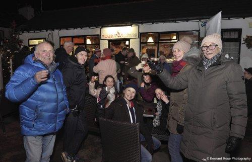 Mulled Wine and Music Gets Christmas Started in Parkgate