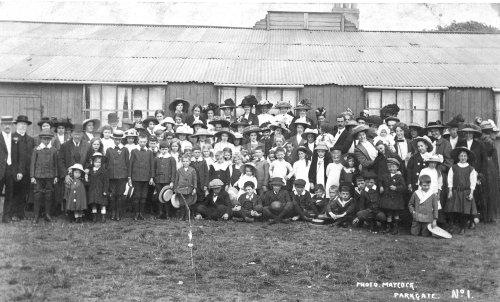 Children from the Presbyterian Church in Neston, 1912
