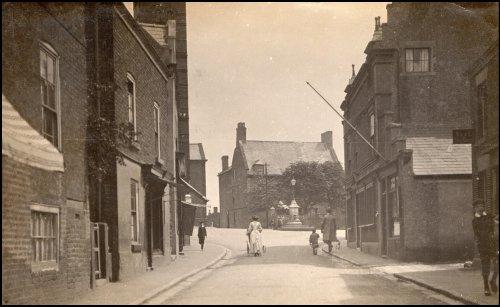 Neston 100 Years Ago - a stroll up to the Cross
