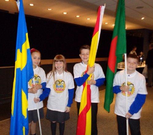 Rotakids fly the flags for Neston