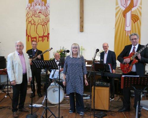 'Reid Between the Lines' performing at St Thomas' in Parkgate